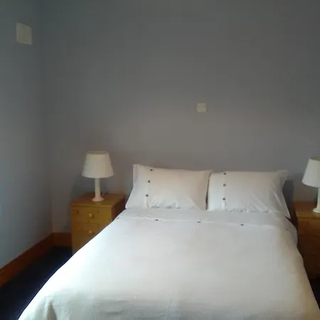 Bed & Breakfast Lisduvogue House 3*